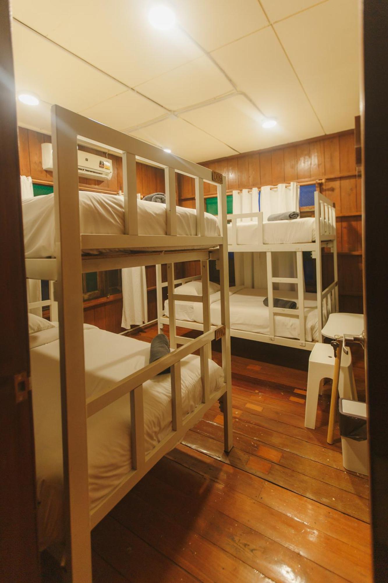 Agga Cnx Hostel Chiang Mai Eksteriør billede