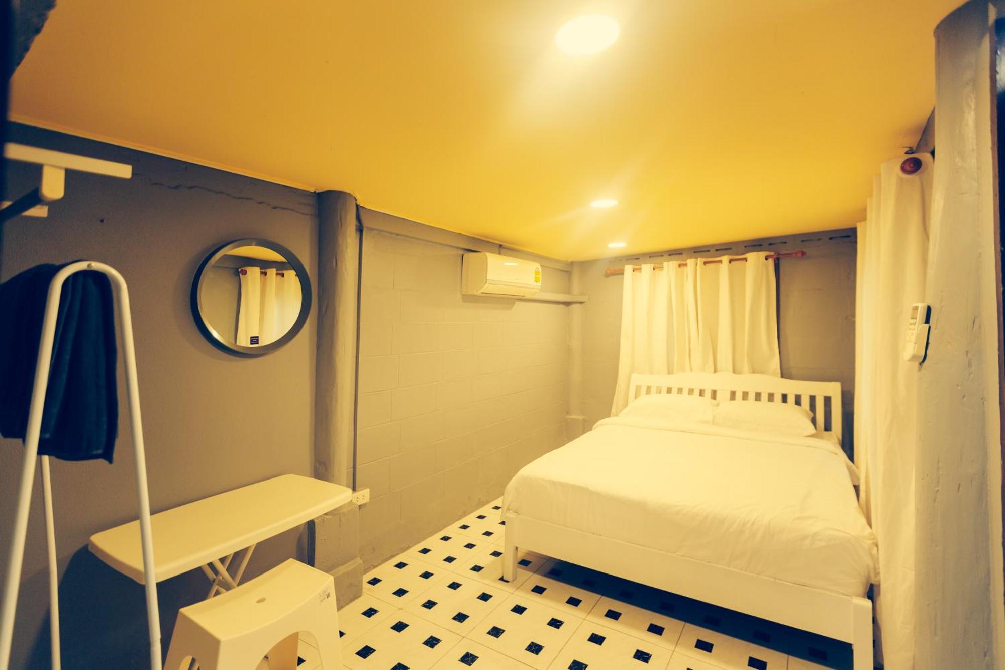 Agga Cnx Hostel Chiang Mai Eksteriør billede